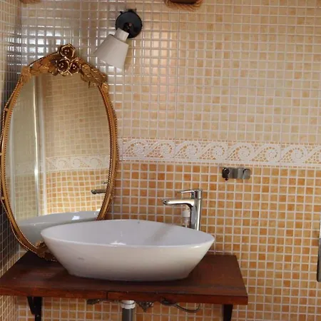 Mi Capricho De Candeleda